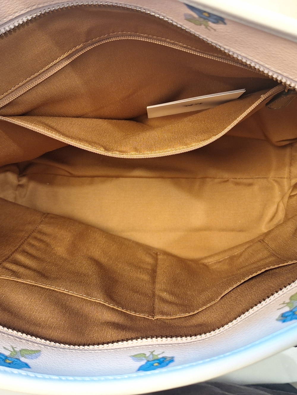 Coach City Bell Flower Tote NWT - Picture 6 of 6
